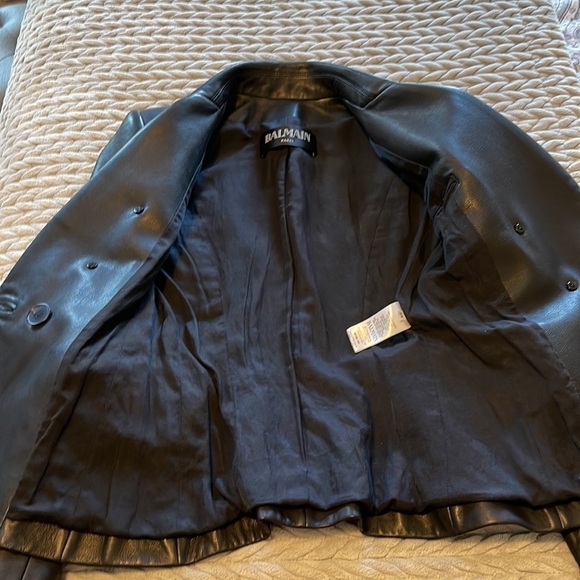 Double-breasted leather blazer - Picture 9 of 15